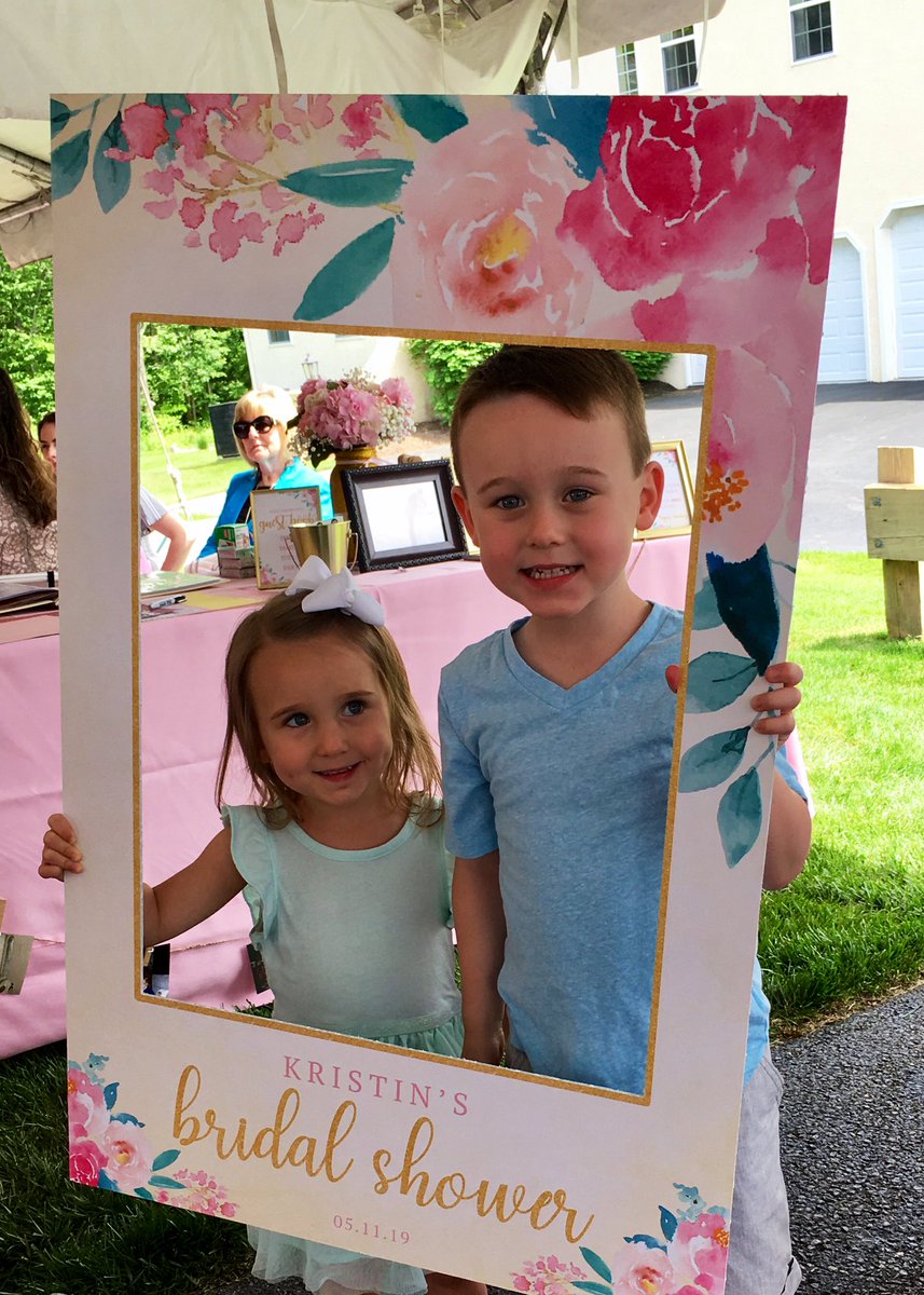 loritom61's tweet photo. Happy Mother’ Day to my Mom! It’s been a busy week! Also to my DIL, the mother of these 3 cuties. 🌸🌺💐💖🌸 https://t.co/PVNPJJsw24