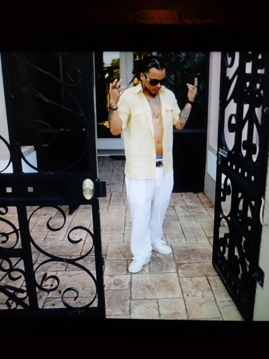 YRG_TWIN's tweet photo. Video comin sooon #YrgTwin #DoinMyThanng #508 https://t.co/yda3bwgv7K