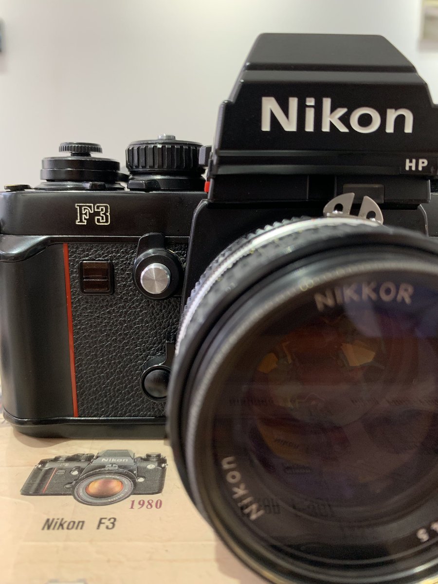 三葉堂寫眞機店 على تويتر お困りの方へ届くといいなぁ Oo 最近 Nikon F3の巻き上げ部の修理ができなくなったとよく聞きますが うちの取引先はまだパーツあるので当店に持ってきてもらえれば直せますし 液晶が薄くなっているのももちろん直せますよ