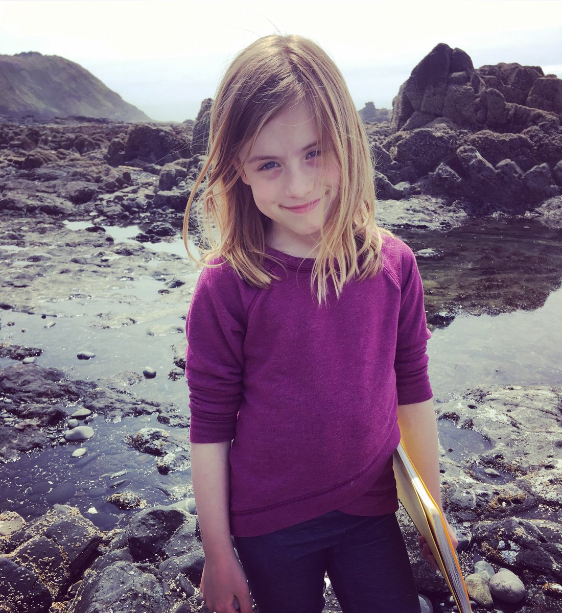 smbrander's tweet photo. Sometimes a good tide falls on Mother's Day and you get to spend the day out in the pools with your favorite people! #STEMparenting #StrawberryHill @500womensci @500WS_Corvallis @EmtOsu https://t.co/Ej90F2JMYE