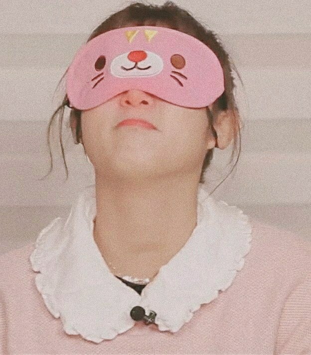 choiyenasoftbot's tweet photo. ⊹ ♡ #최예나   °˖   #izone . . . ♡ ⊹ https://t.co/4vzMln2em5