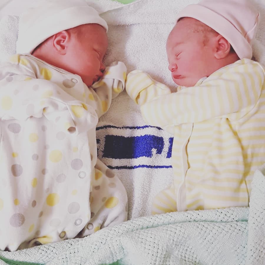 JenKent6's tweet image. One of my greatest achievements. 
What a day.... and what a result. Blessed to be so lucky that IVF worked 2nd time round to have 3 rainbow miracles. Truly honoured with these 3 little ladies in my life. #wrexhammaelor  #teammiracle #rainbowtwins #newbaby #itsgirls #IVF #1stday