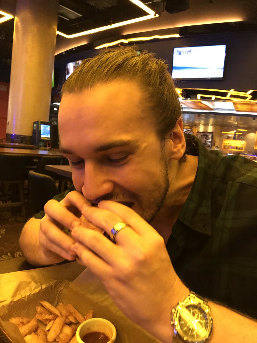 Pez_Bro's tweet photo. I want everyone to give a warm welcome to the new junior community manager at @2K_ANZ my new mate @AdrianNavratil.
Pleanty of #PezPoints of Adrian. https://t.co/Q1lMUOKpOB