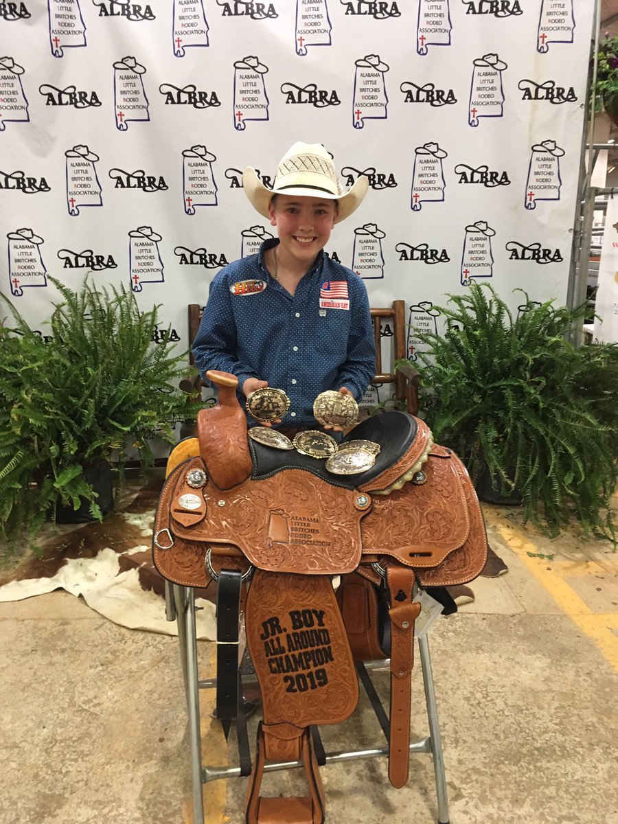 Eli wrapped up another year of Alabama Little Britches Rodeo today and won Junior Boy All Around Cowboy. He couldn’t have done this without the help of his team roping and ribbon roping partner Tucker Wilks. Thank you to @FourmStuart @AmericanHatCo. #hotshotteam #chaceyourdreams