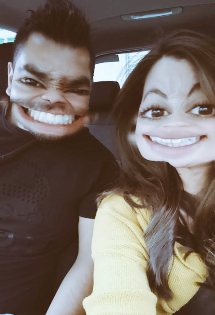 ais_rii's tweet photo. Tarde de guapos!! 😂😂😂 https://t.co/rz8pN7wZsu