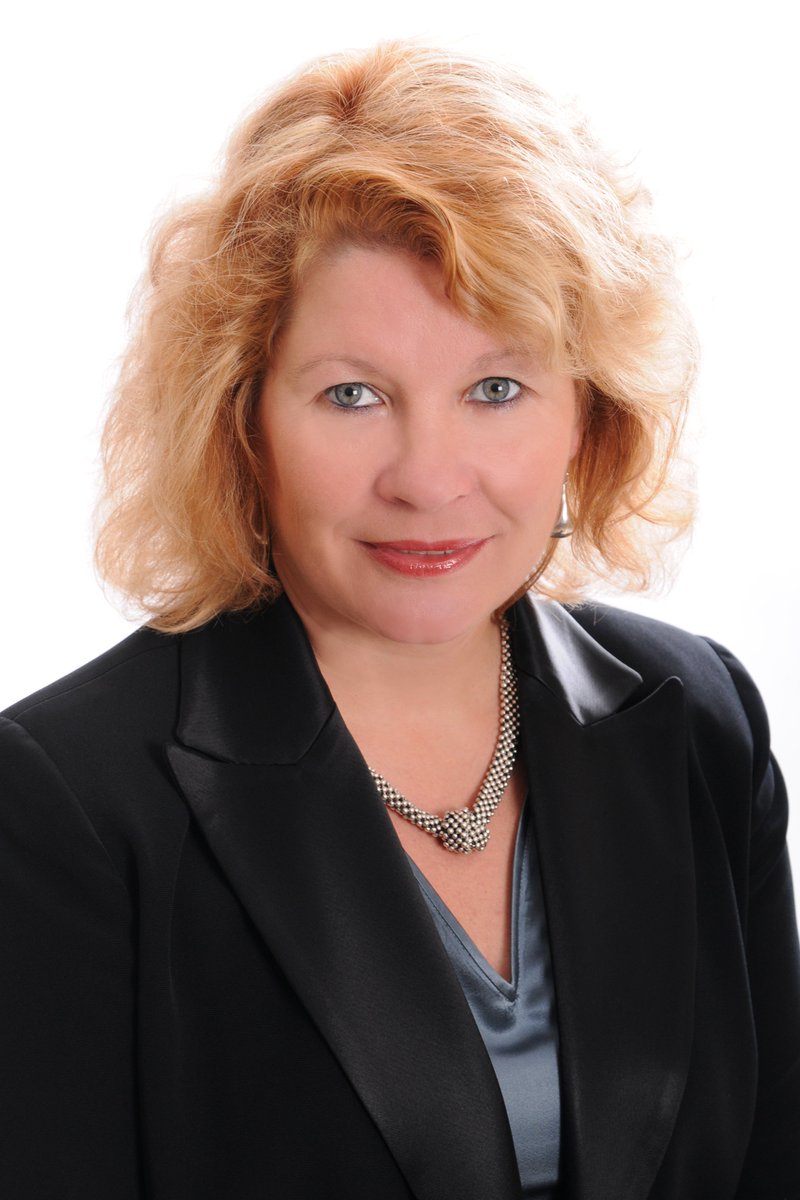 nationalAEN's tweet photo. At the NAEN 2019 Conference Megan Lilly will lead and moderate the Policy Panel.
Megan Lilly is the Head of Workforce Development for @The_AiGroup, In this role Megan is responsible for the development of all education and training policy.
Register here: https://t.co/NHTyb2B1nL https://t.co/UIsMf2oKgY