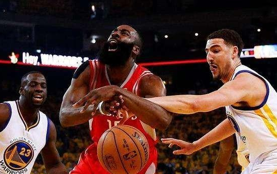 Kobe也是造犯規高手,Kobe與哈登的區別在哪里?綠軍悍將給出這樣的答案-黑特籃球-NBA新聞影音圖片分享社區