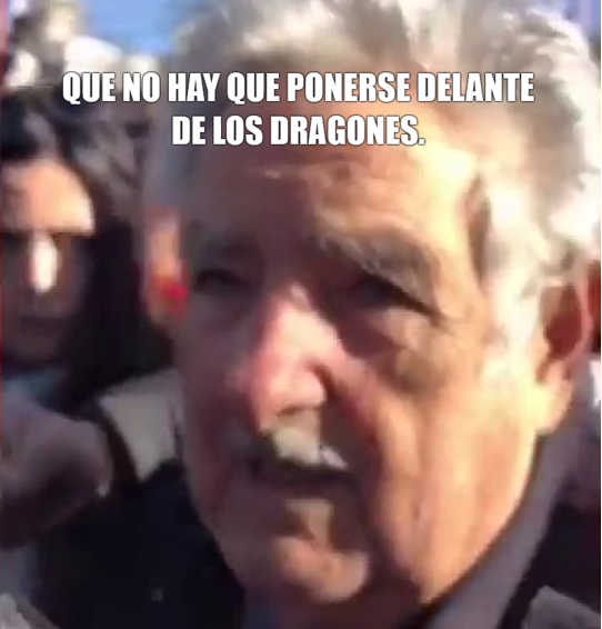 EloySC_'s tweet photo. - "¿Qué opina de la toma de King's Landing, Mujica?"
#GameOfThrones https://t.co/75ZpyjTz5Z