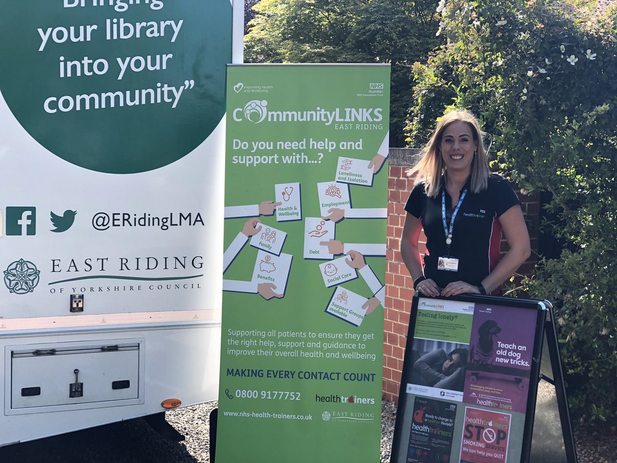 SPrescribingER1's tweet photo. Our #community #linkworker Fee out and about in rural areas with the @ERidingLMA spreading the word about the #healthtrainer service and #socialprescribing @East_Riding @HumberNHSFT @Thorngumbald @NHSHullCCG @PHE_uk @hedontown01 https://t.co/WdkpW402C4