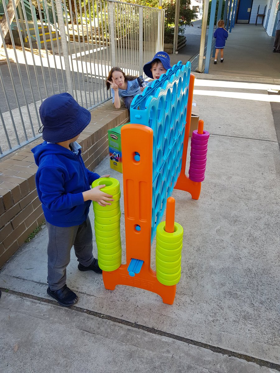 The Oaks Public School tweet media