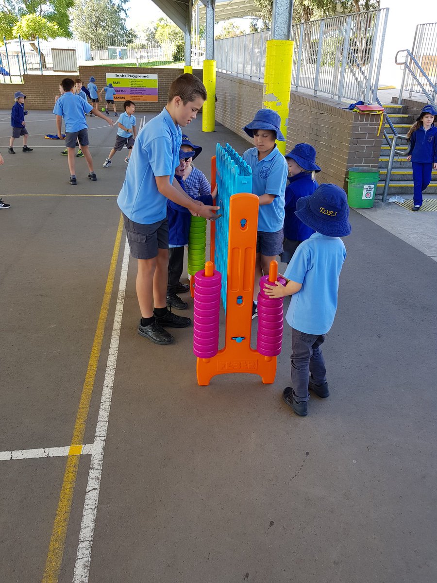 The Oaks Public School tweet media