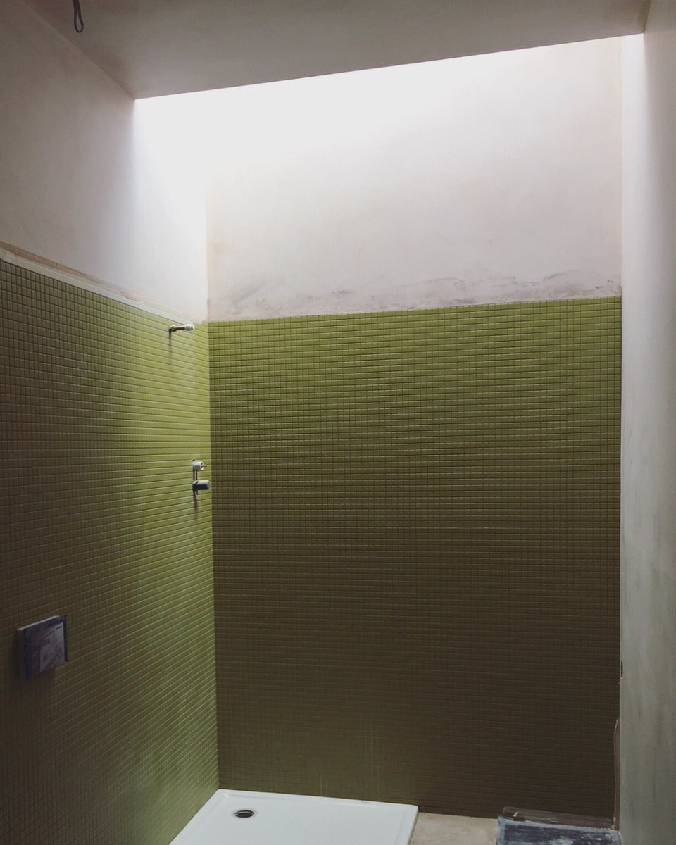 ScenicLets's tweet photo. Tiling completed. Bringing the colour palette of the garden inside. 
.
.
.
#sceniclets #tiling #green #kithouse #holidayhome #garden #architecture #interiordesign #uk https://t.co/OPsYK5MD5T