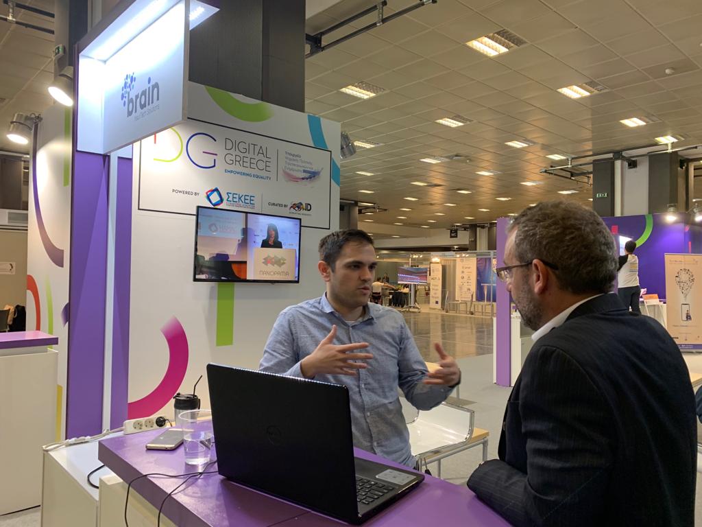 george_cris's tweet photo. O @VasilisPlavos μας εξηγεί πως η #BrainInsurTech παρέχει εξυπνότερη τεχνολογία στην ασφάλιση,εξατομικεύοντας τις υπηρεσίες για τον ασφαλισμένο & αυξάνοντας τις πωλήσεις των εταιρειών, μέσω αυτοματοποιημένων διαδικασιών. #digitalgreece #Alterweekend2019 @MinDigitalGr @hamac_sekee https://t.co/ypoeUV9zTp