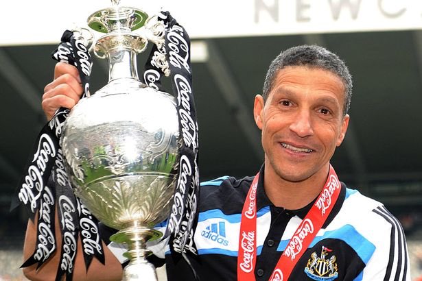 gallowgateSJP's tweet photo. One Chris Hughton! There's only one Chris Hughton! https://t.co/JifWRSK1t8