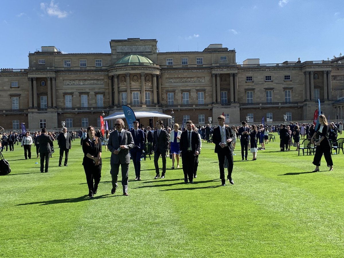 LeesBrookSchool's tweet photo. Beautiful gardens in the palace. Just waiting for the presentations to begin. https://t.co/CvcZHBwurQ