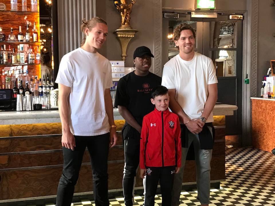 Another proud moment for everyone at Pezzaz today. Young Henry signing academy forms at Southampton FC. Well done Henners from all of us!👏⚽️😃 #SaintsFC <a href="/SouthamptonFC/">Southampton FC</a>