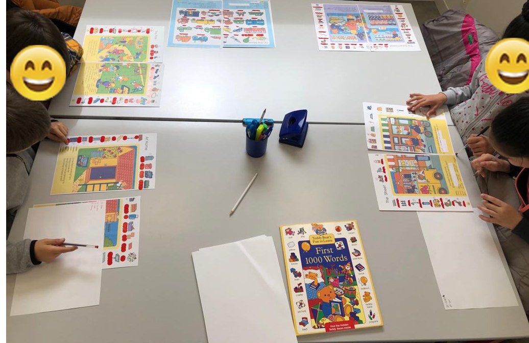 InglesalaCarta's tweet photo. #VocabularyRace #PlayInEnglish @InglesalaCarta
Our students review some vocabulary while improving their #communication skills.
📢Si quieres que tus hijos se diviertan mientras aprenden 🇬🇧
📝Programa Play In English
📅Viernes 16:30 a 18:00h
Más información 👉 ☎️947100395 https://t.co/SVdYFUlJHM