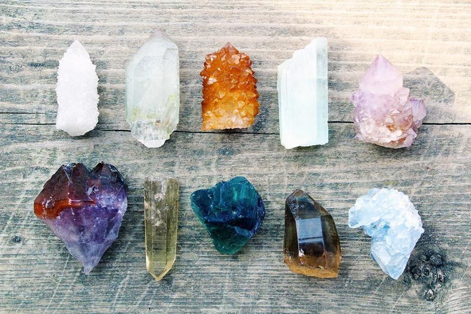 A beautiful collection of our favorite gems 😍 in this line up we have:

🌼 Spirit quartz
🌸 Chlorite quartz
🌼 Sunshine spirit quartz
🌸 Aquamarine
🌼 Amethyst  quartz
🌸 Red capped amethyst
🌼 Citrine
🌸 Blue-green fluorite
🌼 Smoky quartz
🌸 Celestite

aurahemp.com