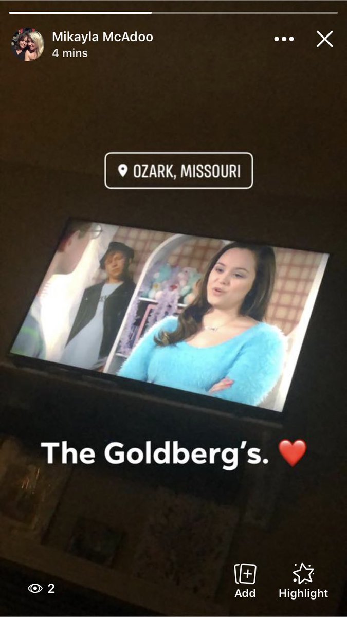 PA_Pamily's tweet photo. Erica Goldberg AKA @hayleyorrantia was a member of @PaulaAbdul’s #LakodaRayne on #XFactorUSA when she was a judge. ❤️♥️ #TheGoldbergs https://t.co/hY0tQ1JRdk