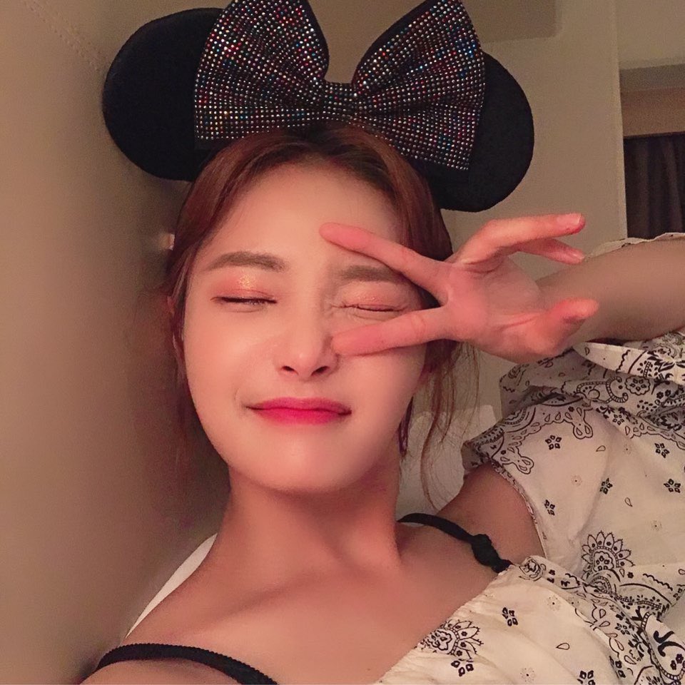MOMOLAND_japan's tweet photo. [#답니🦊] わたしやっぱり野獣アイドルなのかな 😱😱😱 やはりわたしはつよい!!
#모모랜드 #연우 #암쏘핫 #MOMOLAND #モモランド #ヨヌ https://t.co/7WfxuA12TE