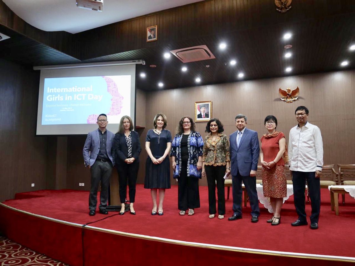 Anita_Nirody's tweet photo. Having more Girls in ICT &amp; #STEM essential 4  progress on SDG5 &amp; across all SDGs. @UNinIndonesia  supporting these efforts. With  SecGen @kemkominfo #ITU #UNWomen #ILO  @unescojakarta @UNDPIndonesia @UNICEFIndonesia #GlobalGoals @UNICJakarta https://t.co/XqRF1bC6SY