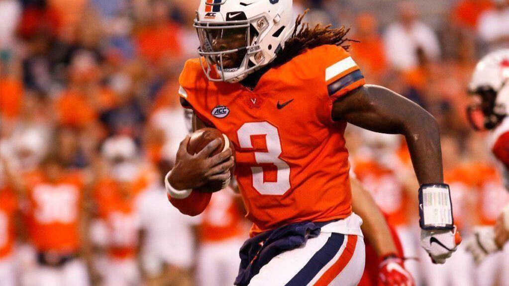 NFLDraft_2020's tweet image. 2020 NFL Top Seniors: QB
16 Bryce Perkins VIRGINIA
15 Jacob Knipp NORTHERN COLORADO
14 Ben Hicks ARKANSAS
13 Tom Flacco TOWSON