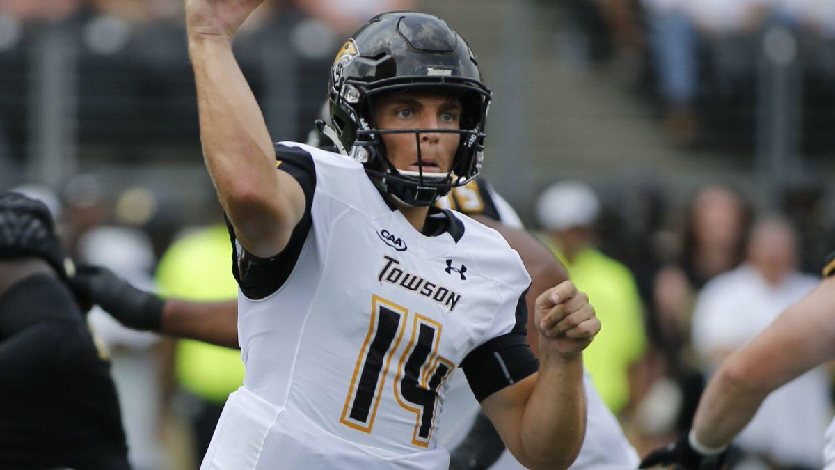 NFLDraft_2020's tweet image. 2020 NFL Top Seniors: QB
16 Bryce Perkins VIRGINIA
15 Jacob Knipp NORTHERN COLORADO
14 Ben Hicks ARKANSAS
13 Tom Flacco TOWSON