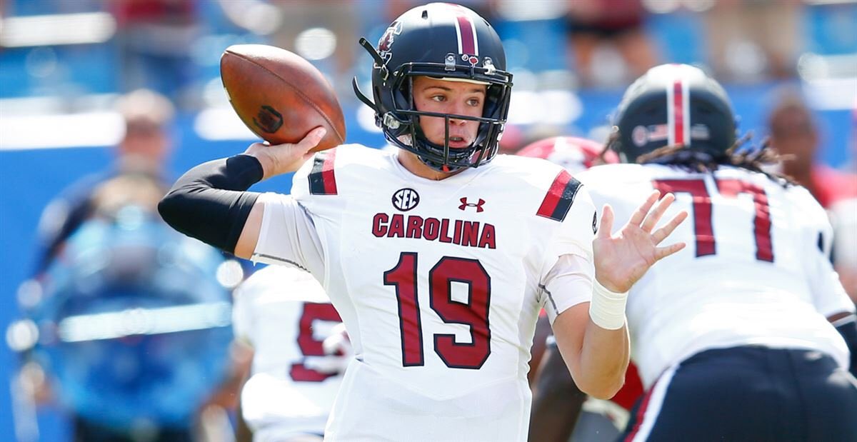 NFLDraft_2020's tweet image. 2020 NFL Top Seniors: QB
8 Joe Burrow LSU
7 Jake Bentley SOUTH CAROLINA
6 Brian Lewerke MICHIGAN STATE
5 Shea Patterson MICHIGAN