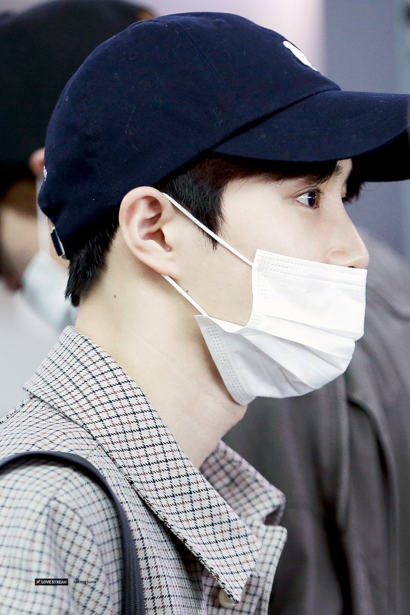 lovestream522's tweet photo. 동글 쵺쵺🥰
#EXO #SUHO #수호 #준면 https://t.co/3lIjbfoM4B