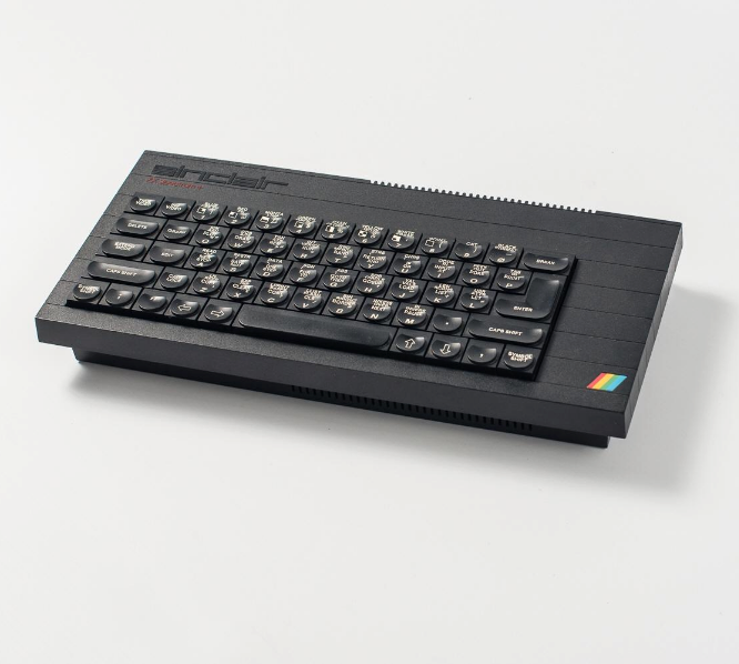 etsinfupv's tweet photo. 🎮📼El ordenador Sinclair ZX Spectrum descubrió la #programación y los #videojuegos a millones de personas. Ven a ver esta computadora de 8 bits en #MuseoInf 
🔴Conoce más aquí: https://t.co/v8Hyyb4X5I
#objetosinformáticos
#mesdelmuseoinf
¡Visítanos! https://t.co/euJLmG27yr