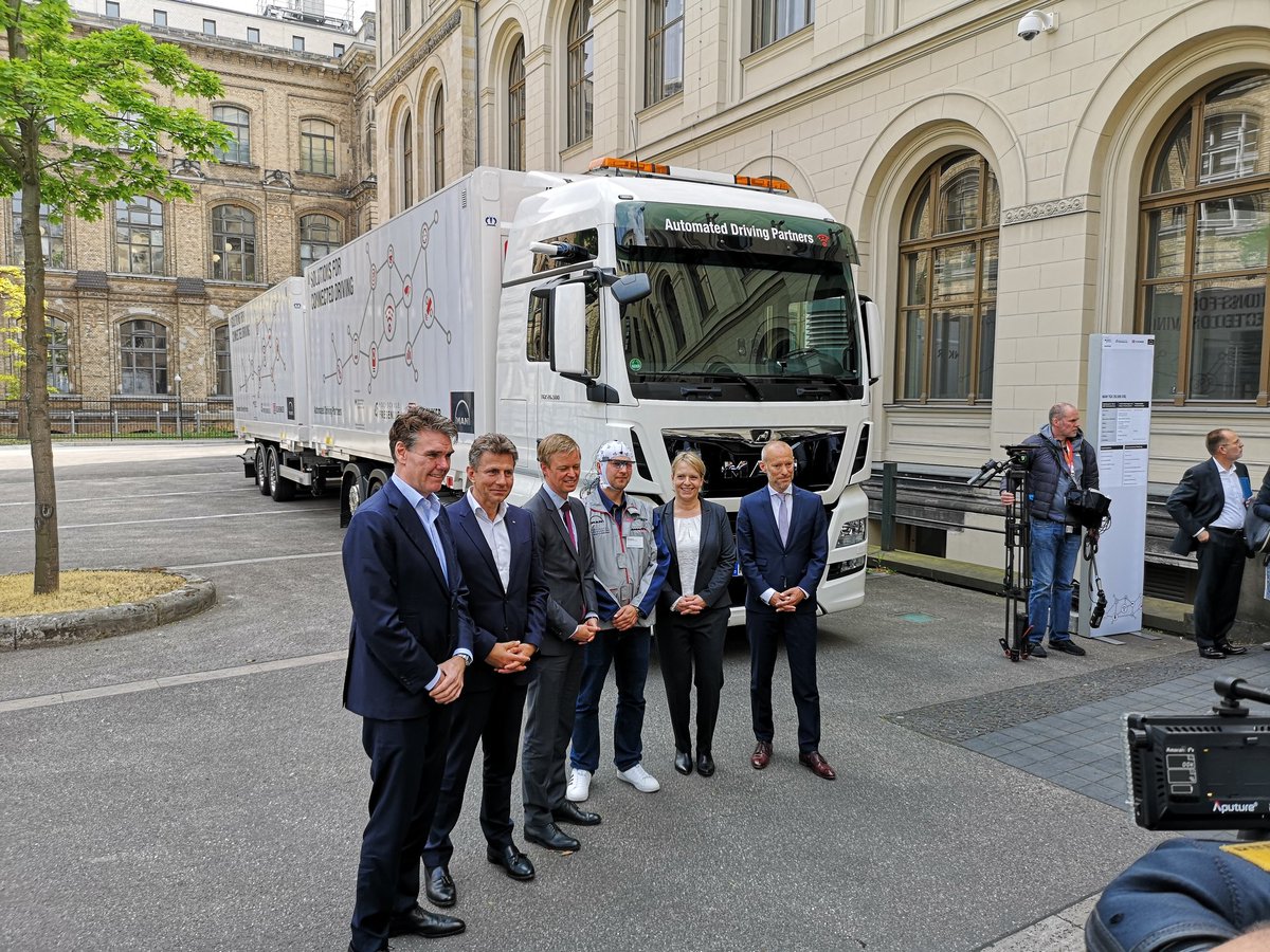 David Frei tweet media