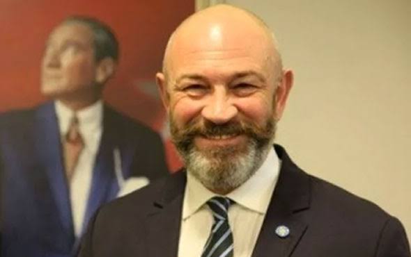 Kahramanları olmayan ulusların geleceği de olamaz!.
Kardak Kayalıkları'nda kahramanlık destanı yazan,Yunanistan'da siyasi ve askeri deprem yaratan yiğit vatan evlâtlarından biri olan <a href="/aliturksen/">Ali Türkşen</a> ulusumuzun gururudur!..