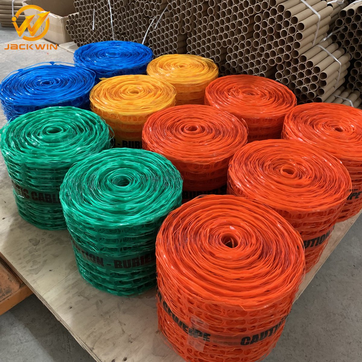 CAi0331's tweet image. Underground warning mesh for buried electric cable #warningmesh #warningtape #undergroundtape #cautiontape #detectabletape