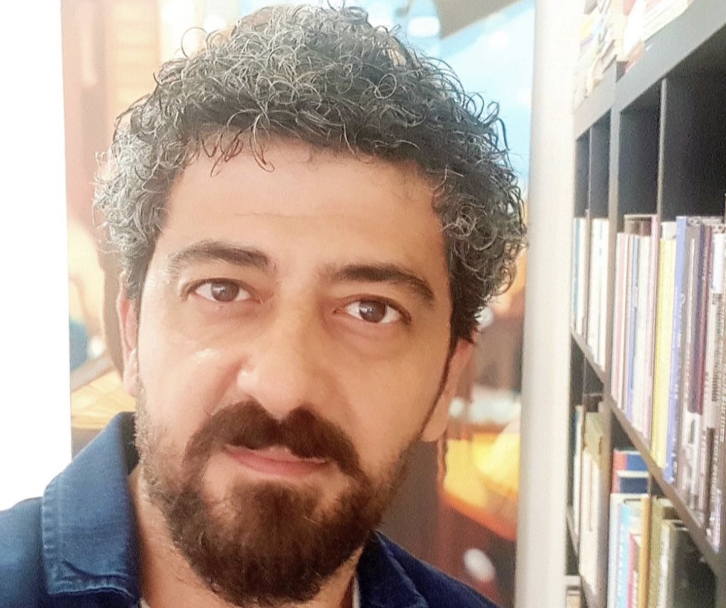 BauRadyo's tweet photo. 13 Mayıs Pazartesi 11:00 ‘da BK ÖZEL Programının Konuğu BK Görsel Sanatlar Bölüm Başkanı Serdal Aslan. Dinlemek için https://t.co/jY5StAZxPn ve App Store'dan Bau Radyo uygulamamızı indirebilirsiniz. https://t.co/Z29gbARQYP