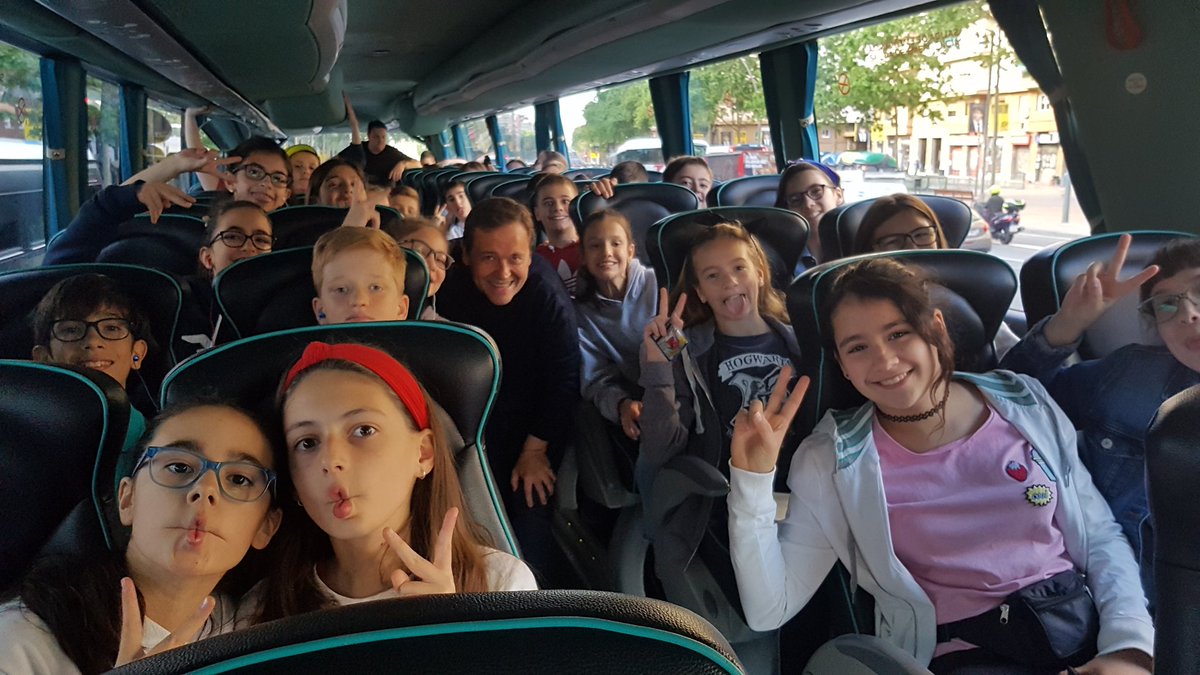 6PRIM_MDA's tweet photo. Comienza nuestra aventura con la maleta cargada de ilusión.@_mdangels https://t.co/MYVe3wicEH