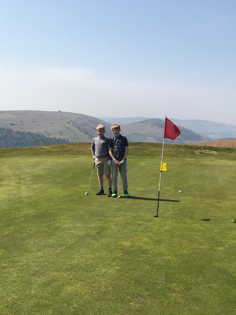 KingtonGolfClub's tweet photo. Juniors Meet & Greet tonight 13th May at 17.00 hrs β¦@KingtonGolfClubβ©. Come along and hear how your child can Get In To Golf at an β¦@EnglandGolfβ© accredited #golfmark club https://t.co/nM8PlaqWNt