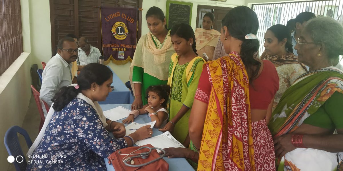 ntrtrust's tweet photo. The #medicalcamp was organized with an objective to provide free #medical examinations. 287 residents were provided with #Diabeticscreening, #Ophthalmology, #ENT, #Orthopedic, #Cardiology, #Gynecology & #generalcheckup and #medicines were distributed on free. https://t.co/VCnZAz3xGJ