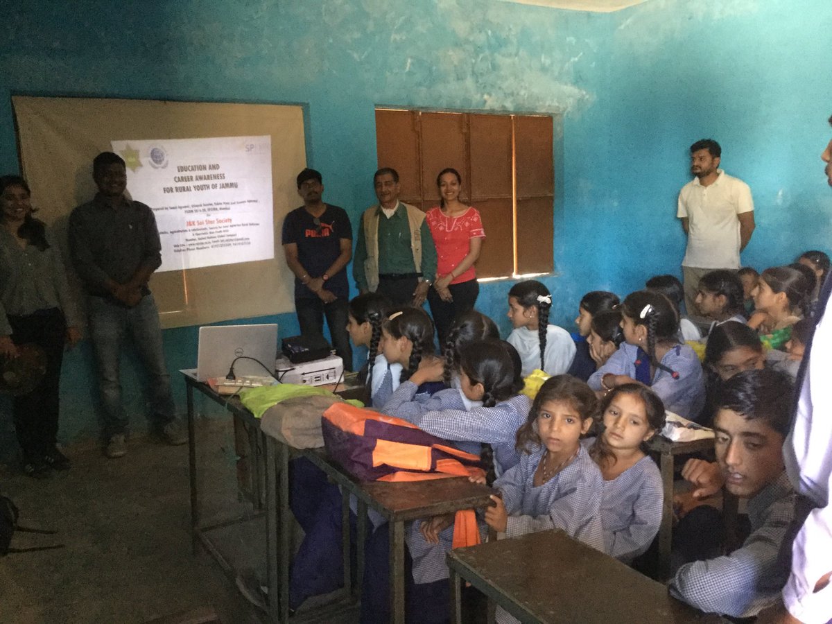 J & K SaiStar Society CareerAwareness Project (SS CAP) volunteer working in remote School of Kathua District to educate students. Children saw PPP first time in their life & were thrilled to know about the modern technology.