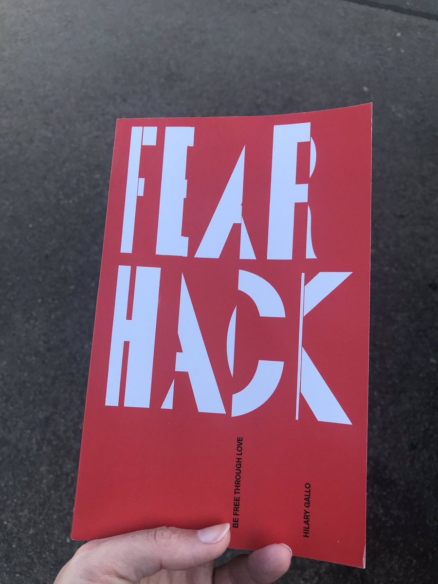 Alright Monday commute, I’m going in #fearhack @hilarygallo