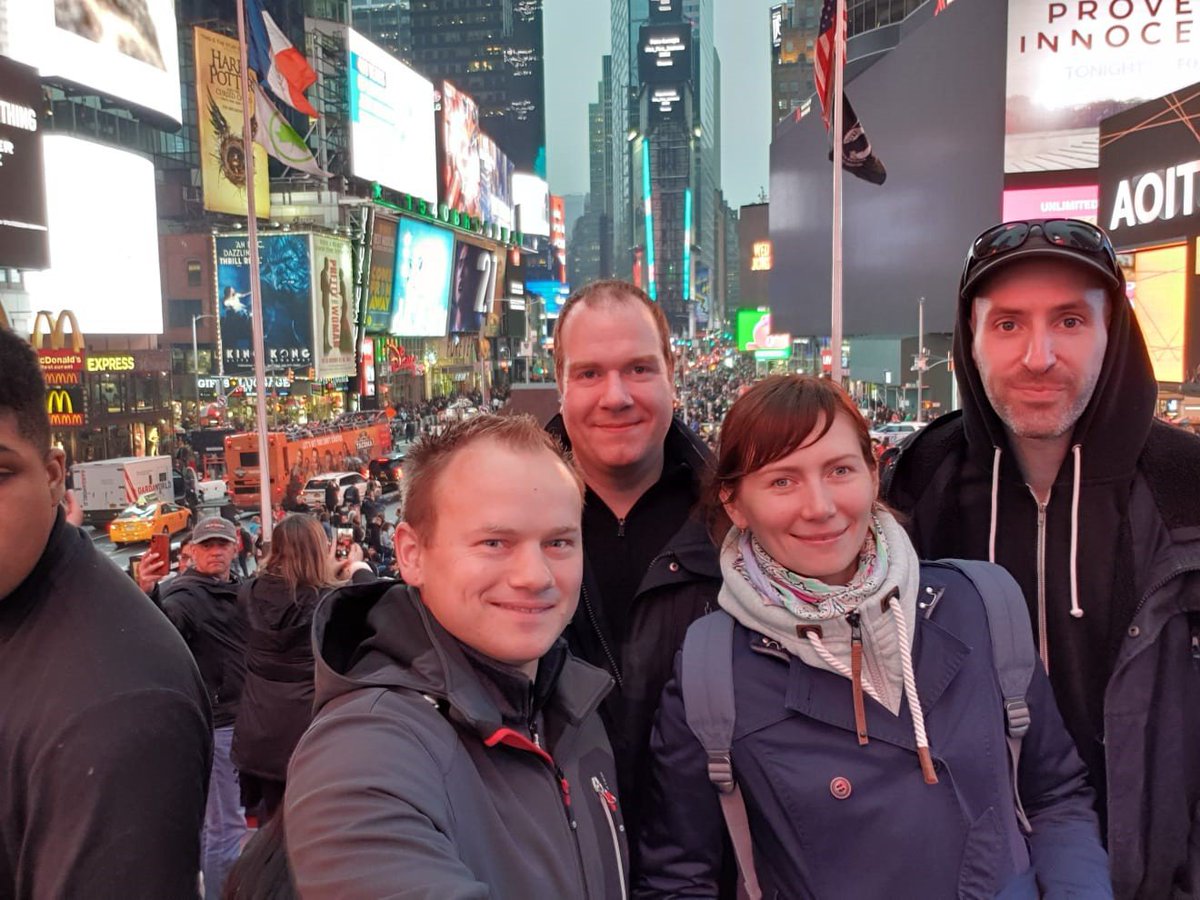 WoltersKluwerD's tweet photo. Unser Kollege und @worldhackathon Gewinner @chhartz schildert seine Erlebnisse mit @UthorityApp beim GLH-Finale in New York. #GLH2019 #GLHFFM #globallegalhack #legaltech #A2J

https://t.co/QJjdcCw9zH https://t.co/aL9zDbYwmz