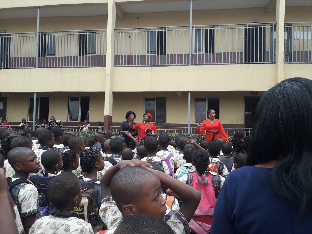 nneomatoo's tweet photo. Library awareness and Sensitization this morning. Onitsha Divisional library visiting schools and donating books to the school library.
#AnambraStateLibraryBoard
#OnitshaDivisionalLib
#NLA
@nkechi_udeze
@nneomatoo
@Ngostary2k https://t.co/Ef6VlU3k38