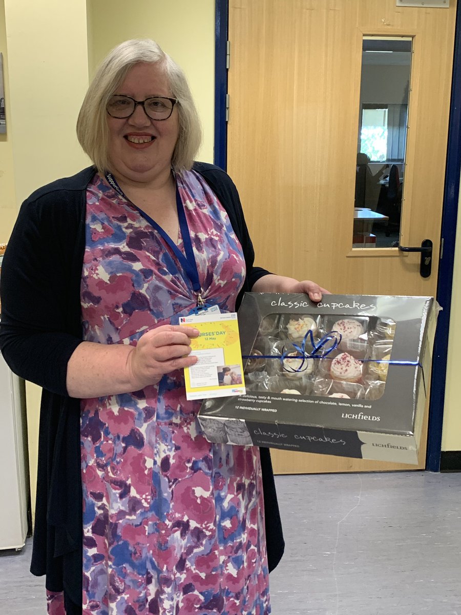 #InternationalNursesDay2019 #IND2019 Thank you Anita and Jo for our lovely cupcakes 🧁 also a huge thank you to all our #nurses #healthcareworkers across the Trust we couldn’t do it without you 🥳