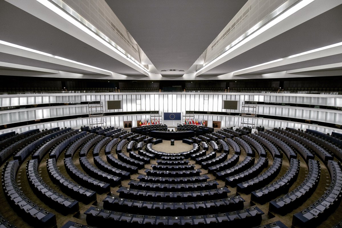 fiareBE's tweet photo. 🇪🇺#EleccionesEuropeas: Si os eligen, ¿trabajaréis para que se apruebe un impuesto sobre las transacciones financieras, para frenar la especulación y generar recursos por el bienestar común?

Lee y comparte las propuestas a favor de las #FinanzasÉticas
👉https://t.co/WYojicRgI1 https://t.co/Xokhb43opl