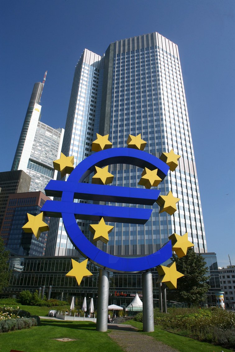 Op buitenlandse studiereis met jouw studenten Handel, Economie &amp; Industrie? Kies voor Frankfurt! Wij hebben 7 educatieve bezoeken gevonden voor je. Benieuwd? Reageer 👇 en je ontvangt de suggesties gratis! You're welcome!