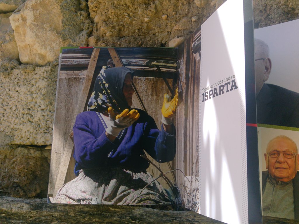 Yaşayan Tarih Isparta Kitabı #ispartasozlutarih #ISTAM_sdu #sdu