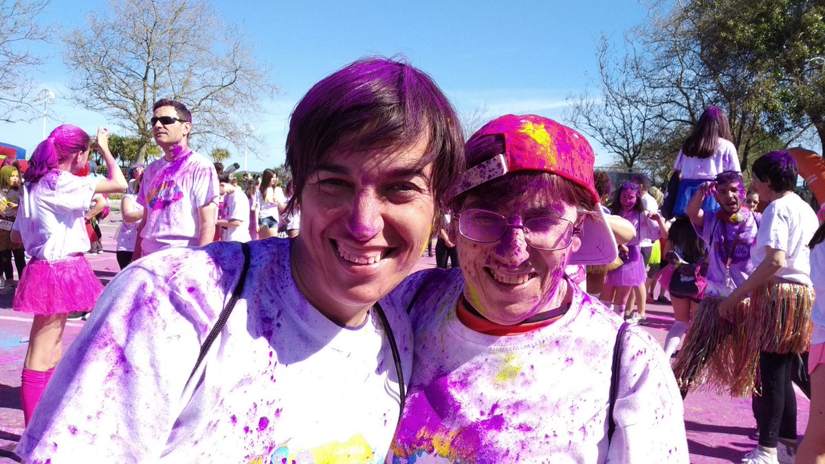 evdgalicia's tweet photo. Este fin de semana disfrutamos de la explosión de color de la @HoliLifeSpain en #Vigo
¡Nuestras caras lo dicen todo! ¿A qué sí?
¡Muchas gracias a la organización por cuidarnos tanto!
#SienteElColor #OcioInclusivo #MujeryDiscapacidad https://t.co/kDd5i5Qe2k
