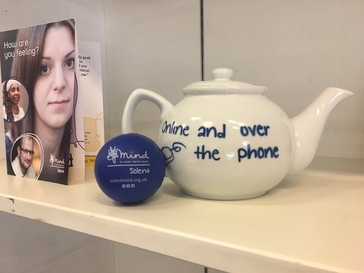 theatre_life2's tweet photo. What a fantastic set up at the @SolentMind Drop - In Wellbeing area in the Marlands Shopping Centre. Such an informative area with huge amounts of supportive material on Mental Health &amp; Wellbeing. See pic for other events around Southampton #mentalhealthawarenessweek2019 💚💚💚💚 https://t.co/roTz2qTT5D