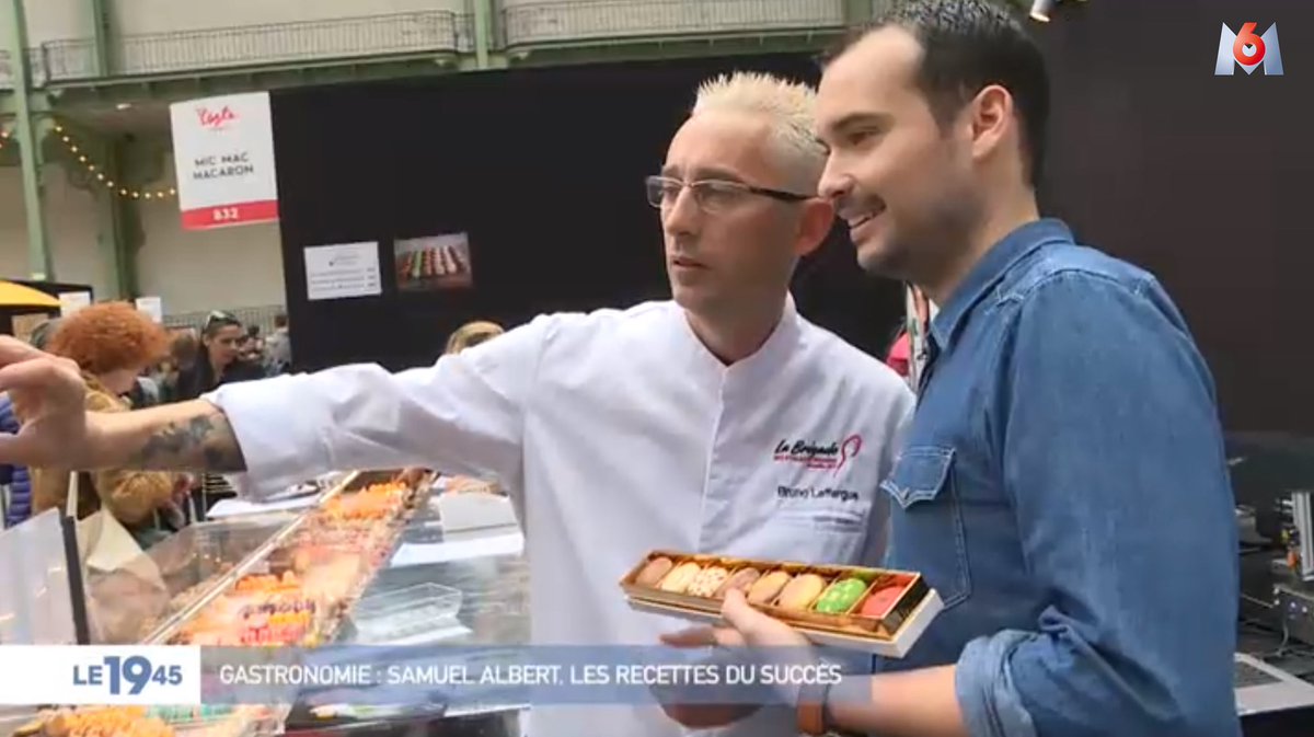 ExperientialOrg's tweet photo. Nos Macarons d’Experiences XO sont sur M6 en compagnie du vainqueur TopChef saison 10 ✌️😋 https://t.co/hRGsK4QoGq