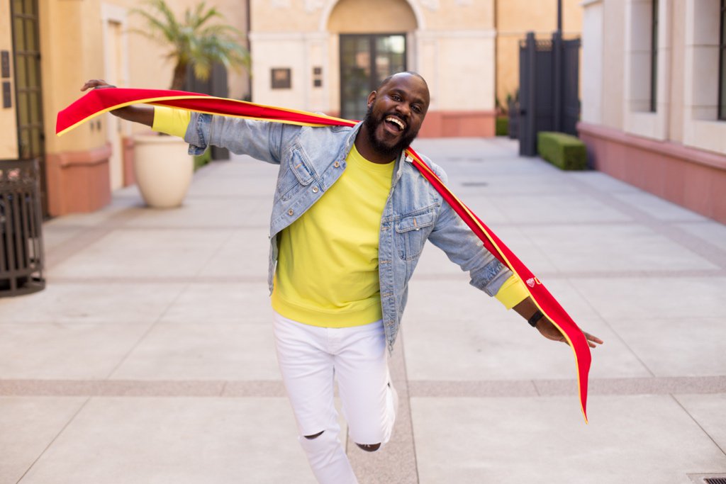 vincentpowell's tweet photo. This past weekend, I graduated with my MFA in Film &amp; Television Production from the #1 Film School in the world, The School of Cinematic Arts @USCCinema. Grateful for those who aided me on the journey. Now, let’s make magic. #usc #uscsca #scamafia #fighton #co2019 https://t.co/vC5A5Wh99F