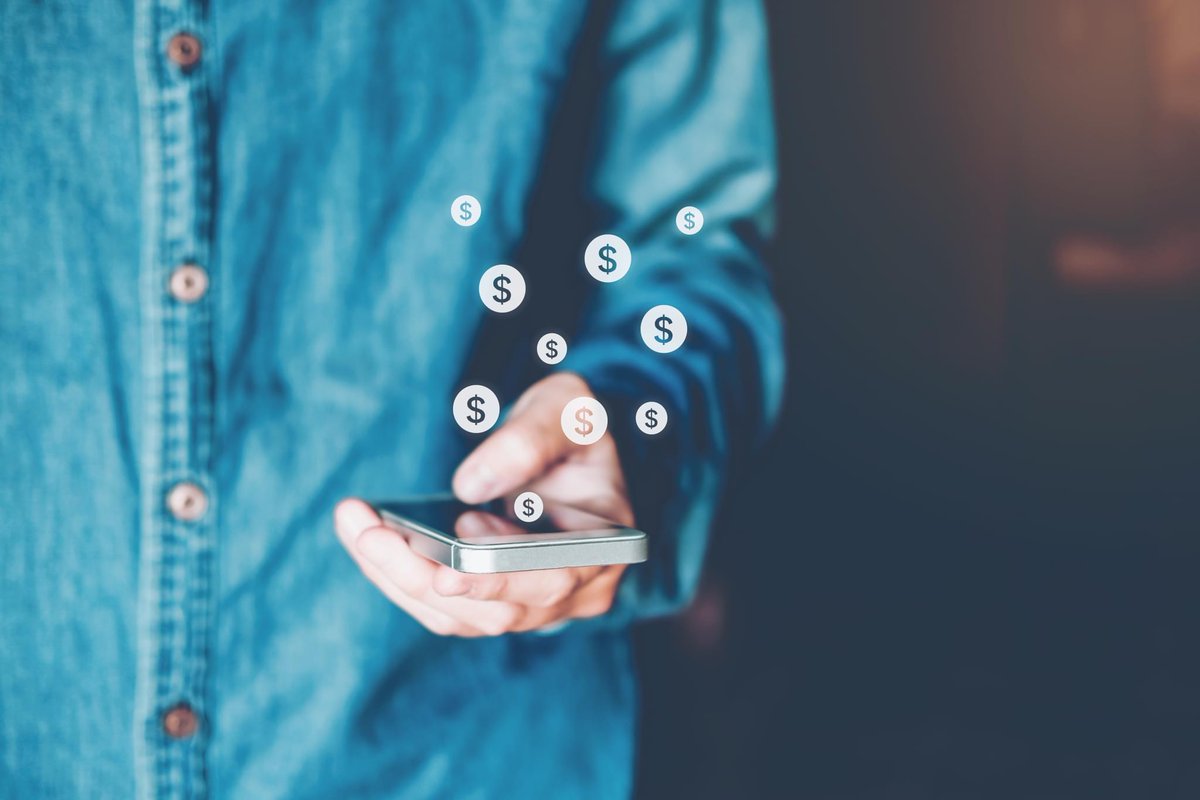 OracleRetail's tweet image. Suspect cashier fraud is occuring in your #retailoperations? Find out how #retailscience can help detect anomalies in your data &amp;gt;&amp;gt; ora.cl/qY1mz